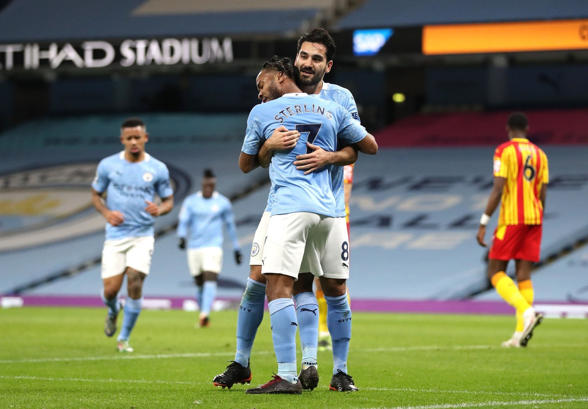 星勒布朗 星勒布朗