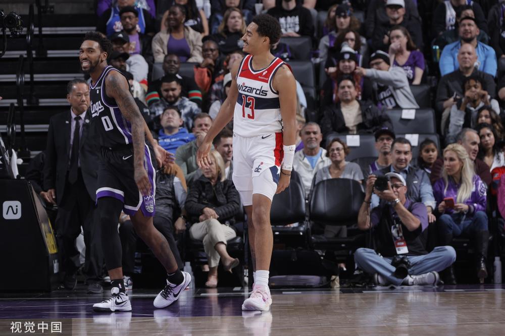 之间的情绪 之间的情绪