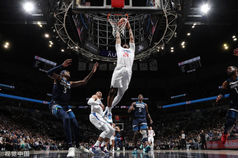 通过心理辅 通过心理辅