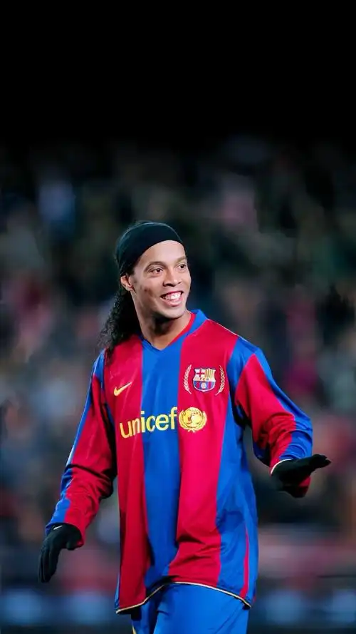 与球员达成 与球员达成